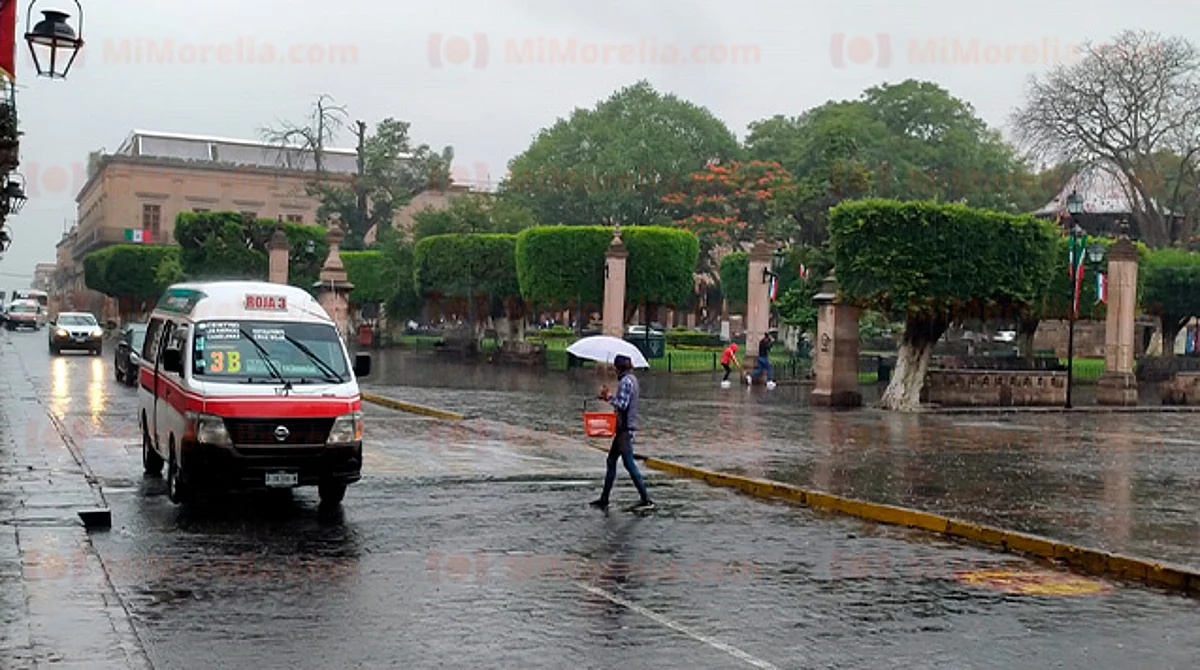 Se forma tormenta tropical "Kay" en costas de Michoacán