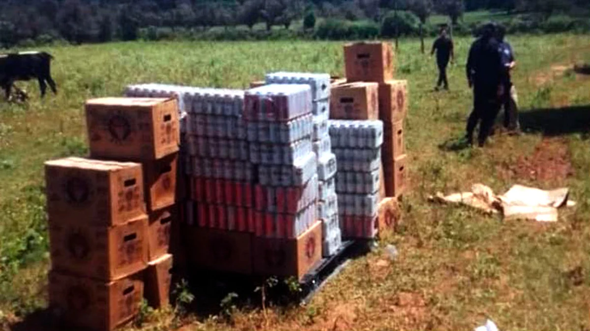 En Pátzcuaro, recuperan cargamento robado de cerveza y detienen a 5