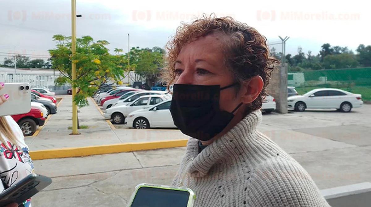 "Estamos a expensas de lo que Diego decida, nosotros no tenemos derechos", acusa madre de Jessica