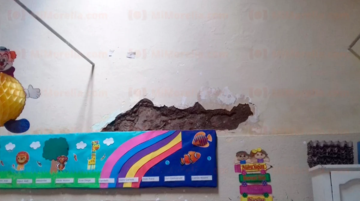 En fotos que se llegaron a esta redacción se aprecian daños estructurales