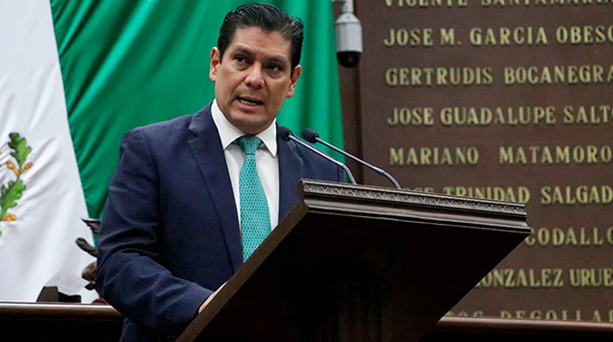 Critica Ernesto Núñez rezago en dictaminación en las comisiones del Congreso de Michoacán