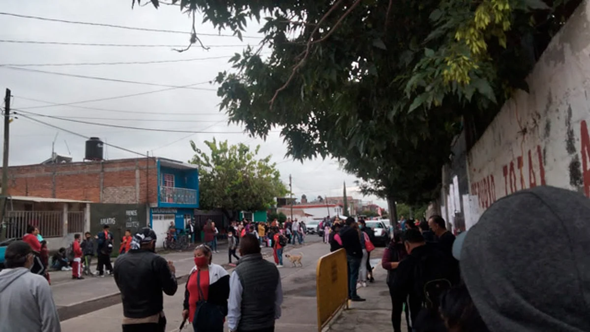 Poder de Base toma la primaria Libertad en Morelia