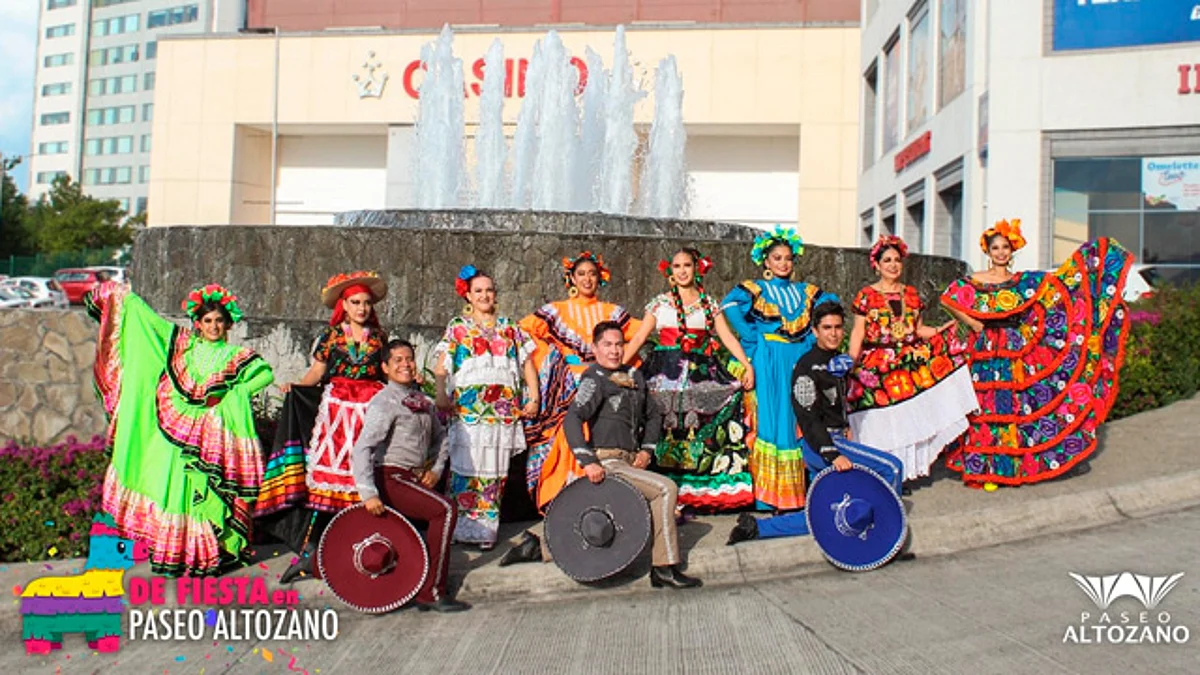 Paseo Altozano acercó a los morelianos al ballet folklórico