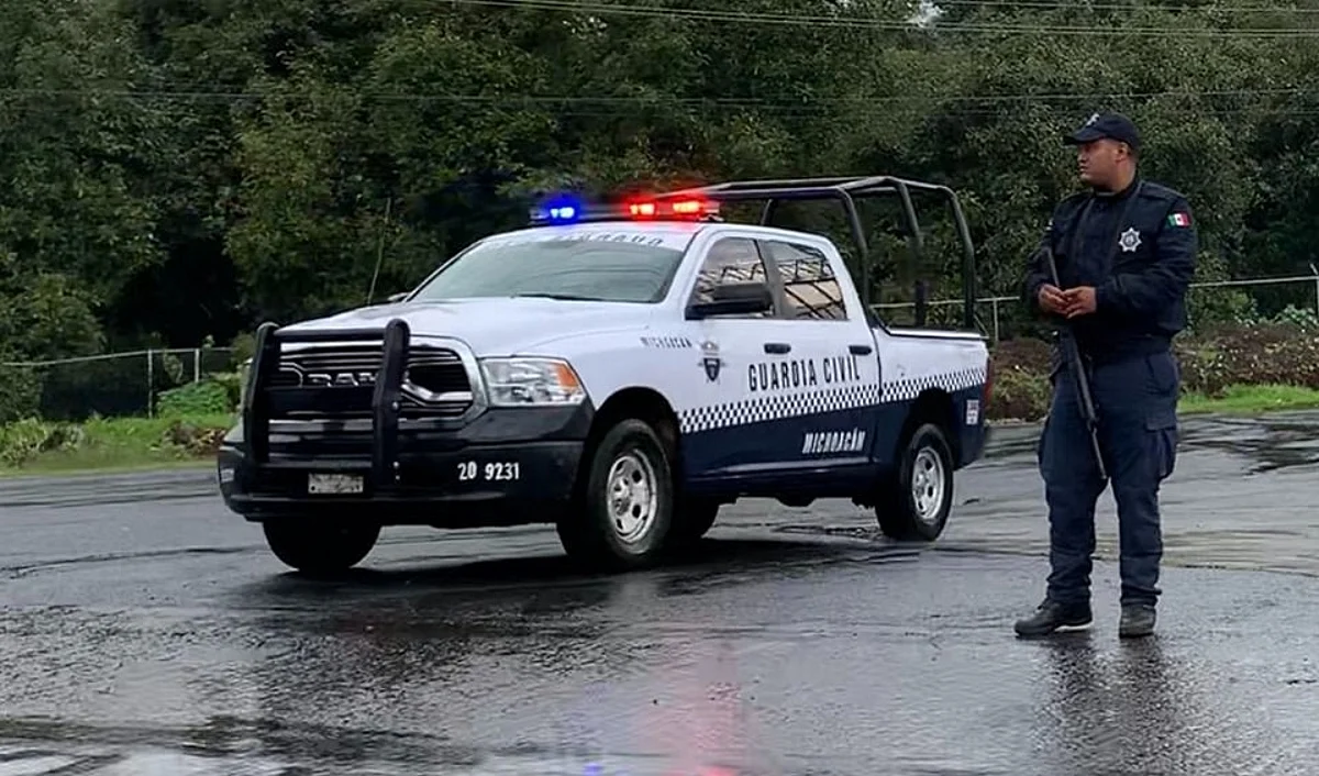 Los policías realizaban un recorrido de vigilancia y unos sujetos armados les dispararon
