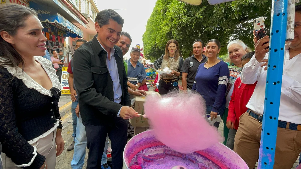 Celebran en Zitácuaro, el Día del Comerciante