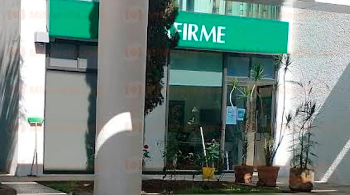 Sujeto armado roba más de 22 mil pesos en banco de Morelia