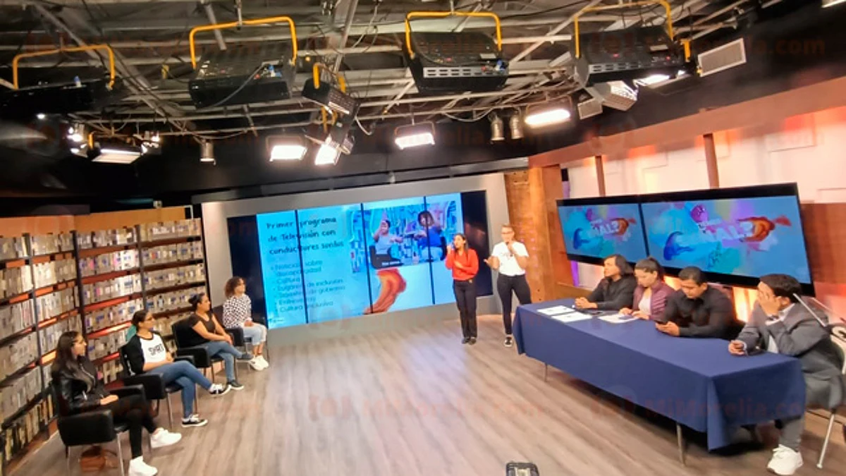 Lanzan "¿Tienes señal?", primer programa de televisión con conductores sordos
