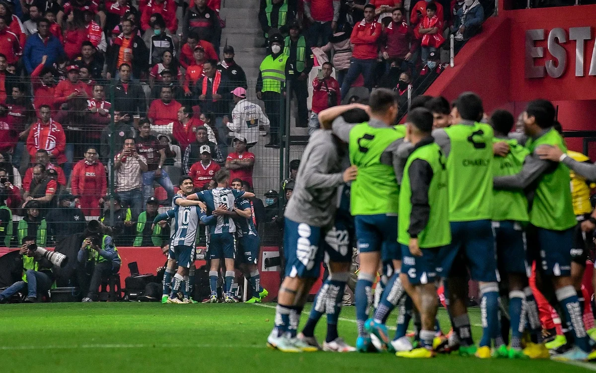 Pachuca golea 5-1 al Toluca en la ida de la gran final