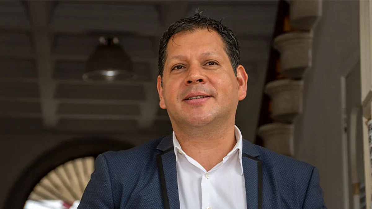 Mantendrá una relación transversal con otras dependencias y entidades