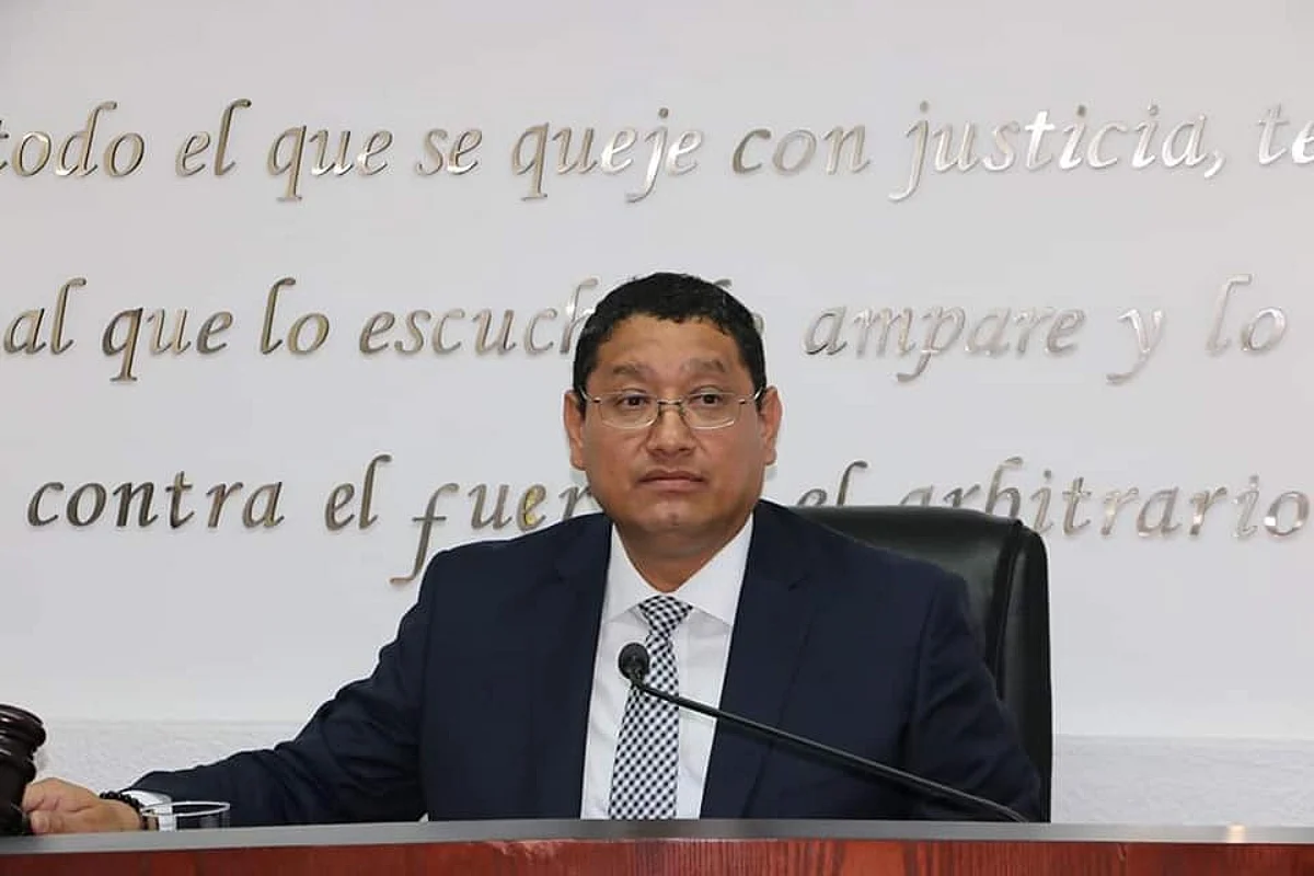 Notas periodísticas, elemento para emitir medidas cautelares a regidoras de Penjamillo: IEM