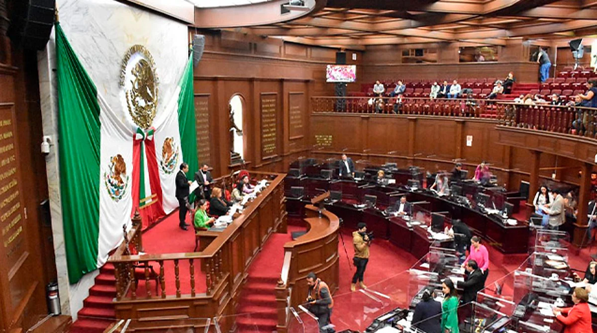En 3 años Congreso de Michoacán no ha transparentado recursos: CPC
