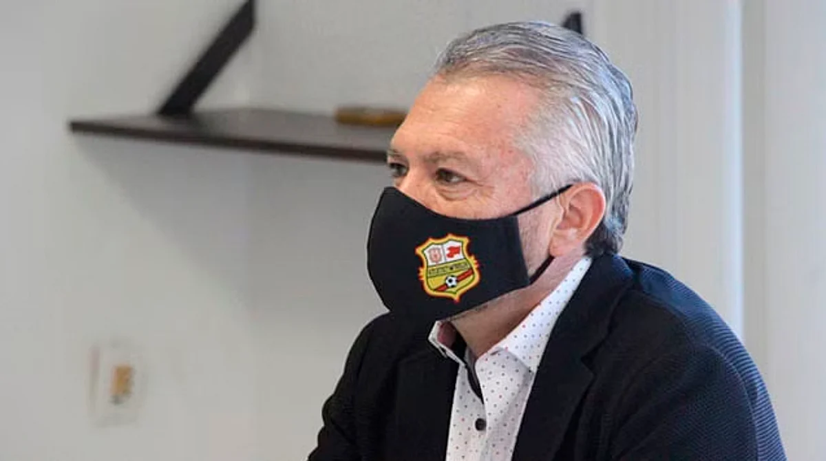 Revela Higuera nombre de accionistas del Club Atlético Morelia
