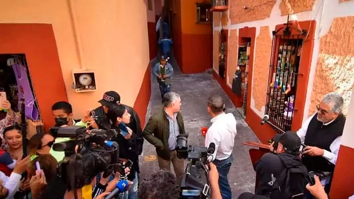 Triunfó el amor, reabren Callejón Del Beso en Guanajuato