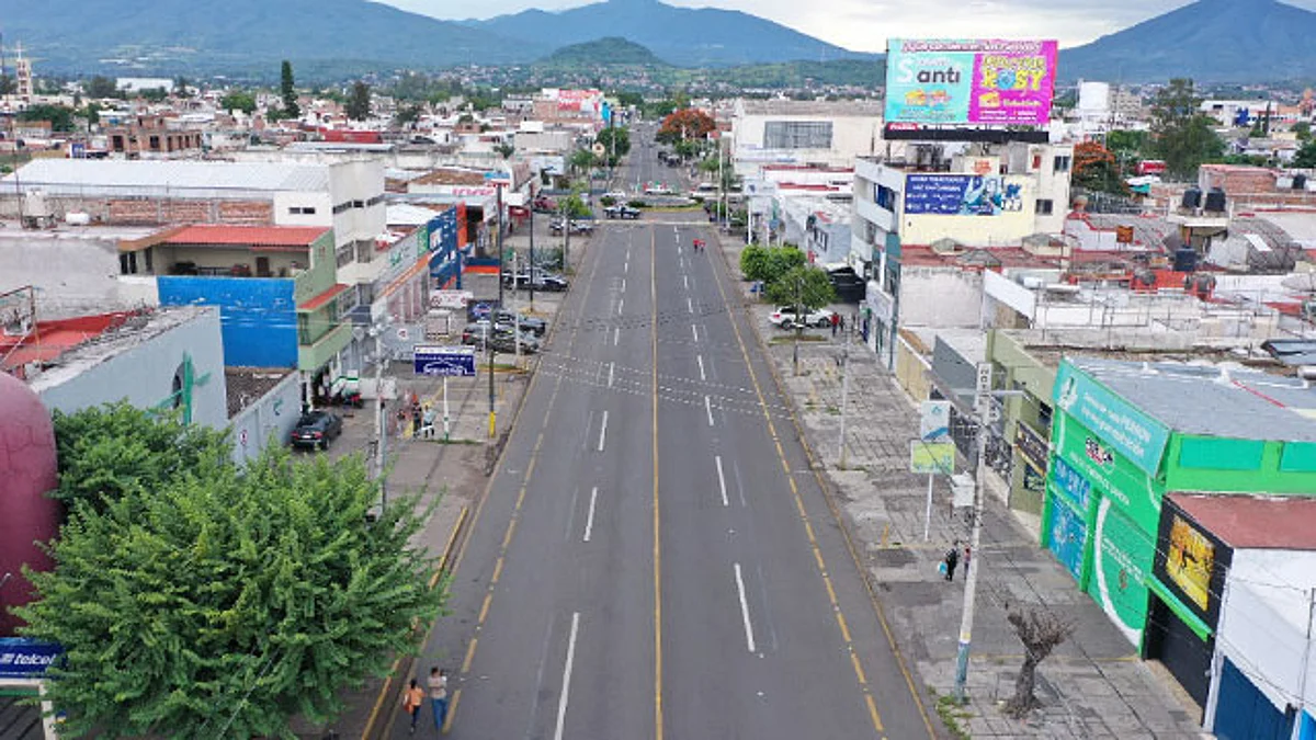 La aplicación del reordenamiento vial en la Avenida 5 de Mayo fue una estrategia diseñada para generar una nueva óptica en la manera de circular