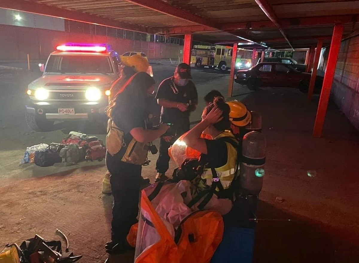 Reportan fuga de amoníaco en fábrica de hielo en Ciudad Industrial de Morelia