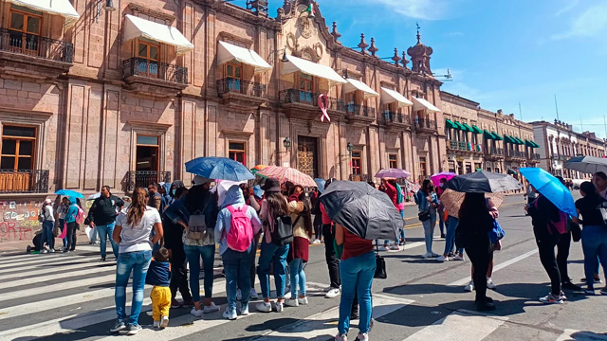 Si puede evite circular por la zona