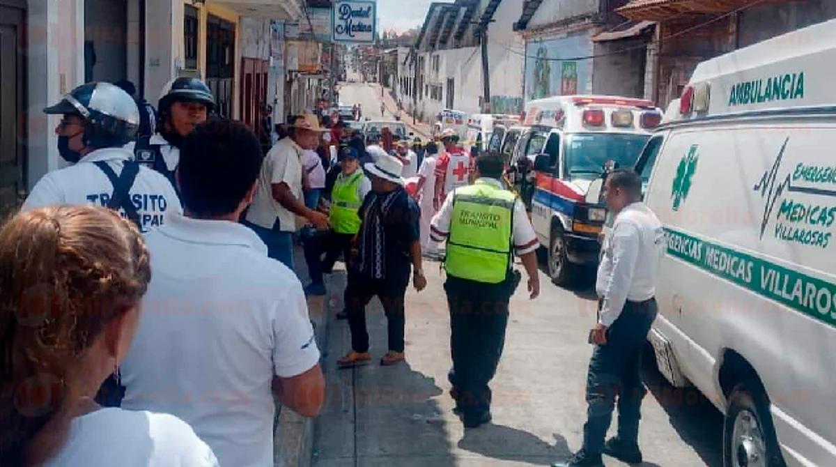 Estalla pirotecnia durante peregrinación en Uruapan; hay una mujer herida