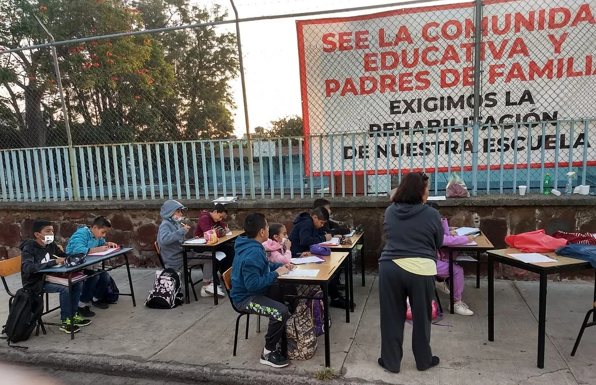 Exigimos atención a niños y niñas que toman clases en la calle: Eréndira Isauro