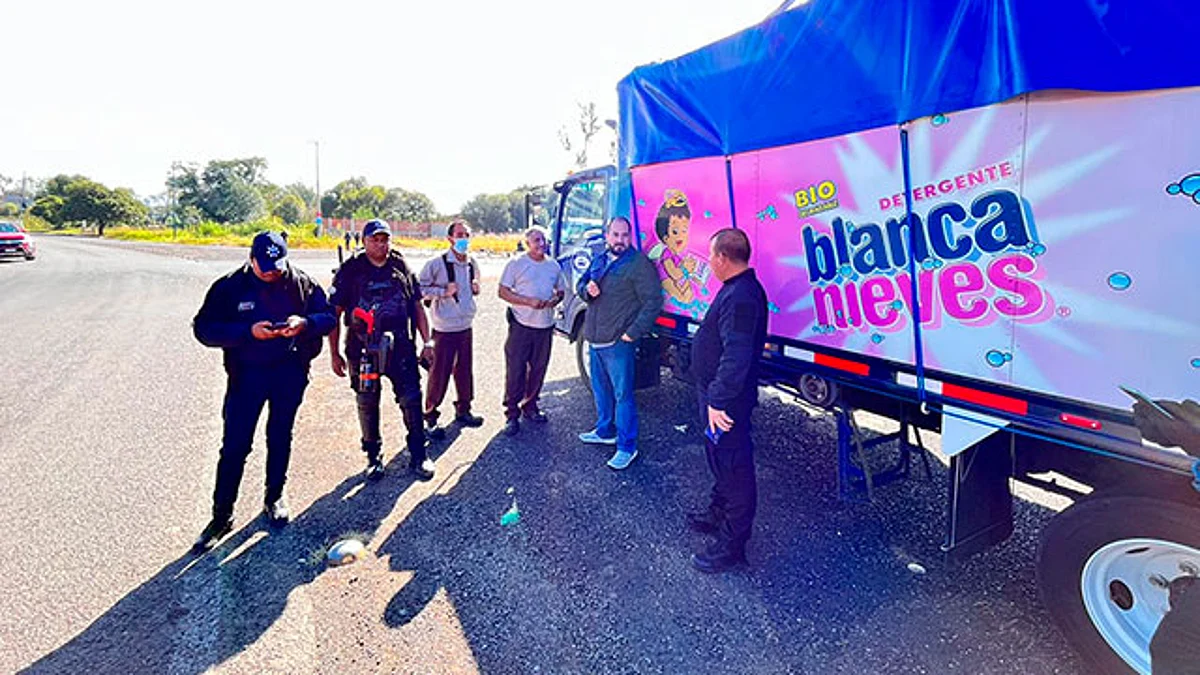 Guardia Civil recupera 8 vehículos retenidos momentos antes por manifestantes
