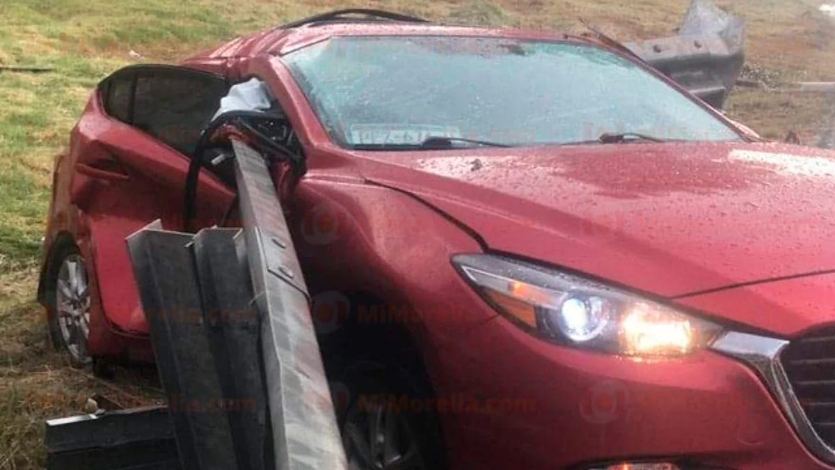 Accidente en la Pátzcuaro-Cuitzeo deja un muerto y un herido
