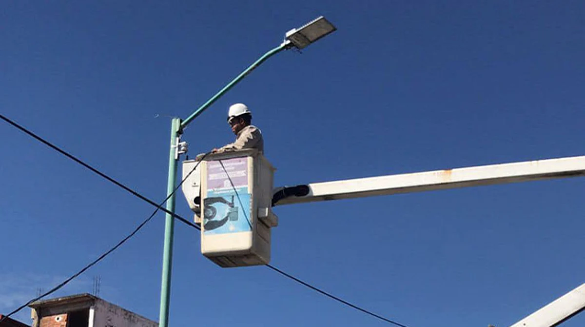 En Morelia todas las colonias regulares tienen luminarias: Servicios Públicos