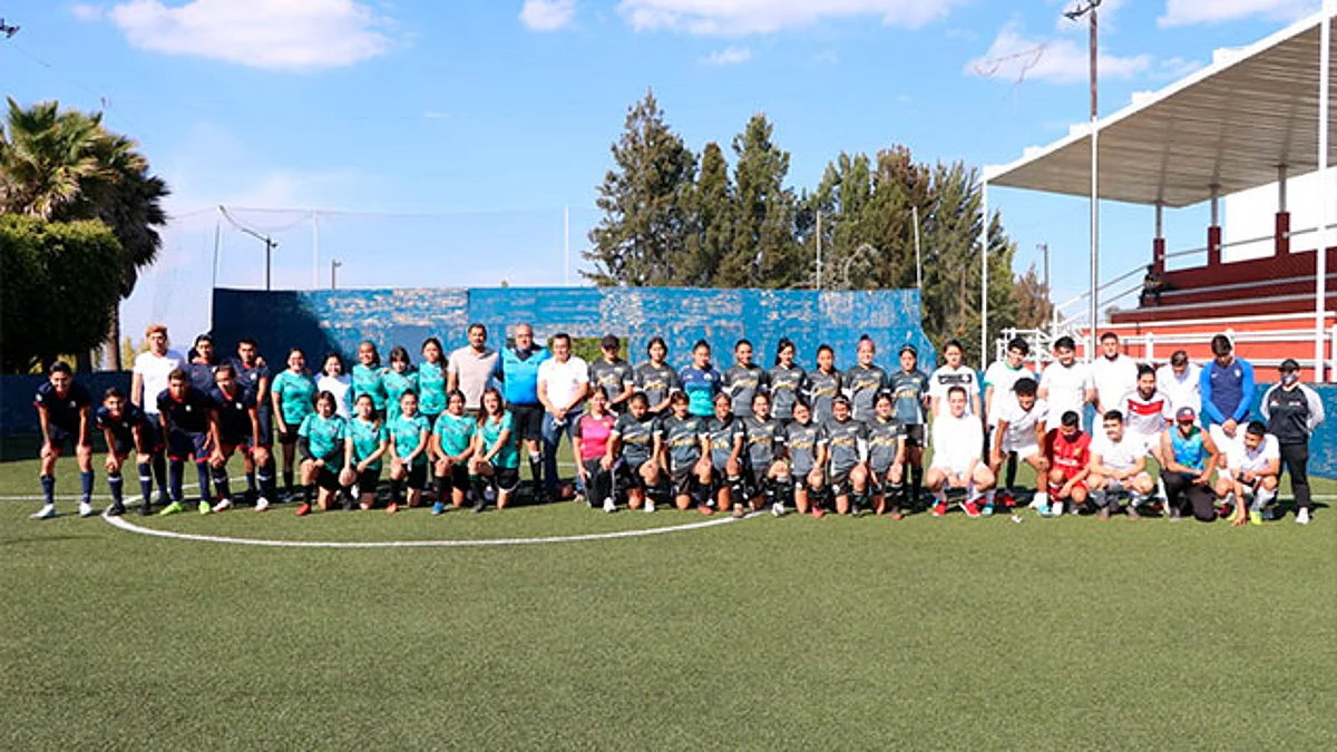 El torneo busca reunir a alrededor de 32 equipos de preparatoria y universitarios en las ramas femenil y varonil