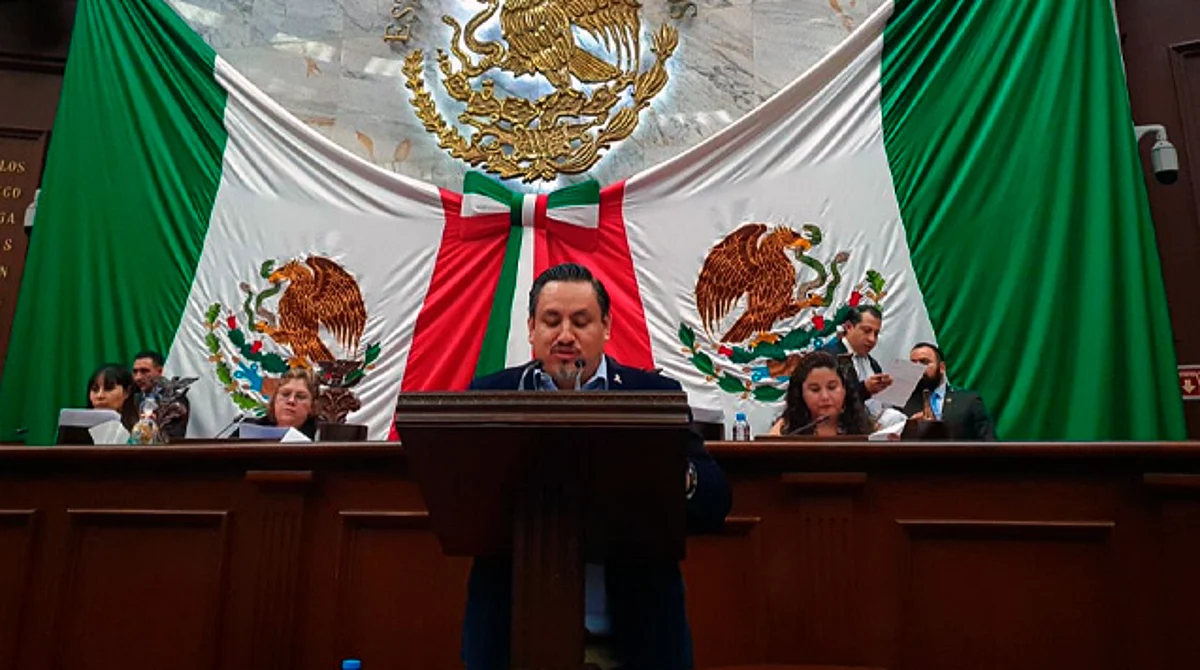 Institución de la Condecoración “Mérito Migrante”, acción de justicia para nuestros paisanos: Víctor Manríquez