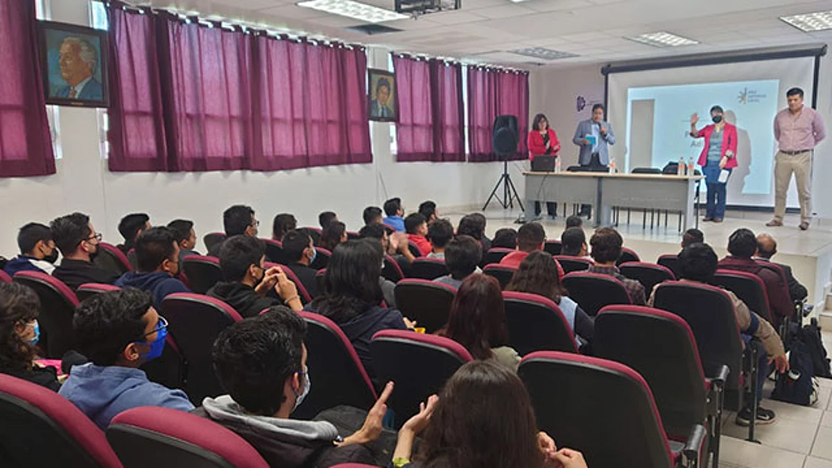 El objetivo es el de estimular a la comunidad escolar a intercambiar ideas y experiencias sobre resultados y avances de investigaciones