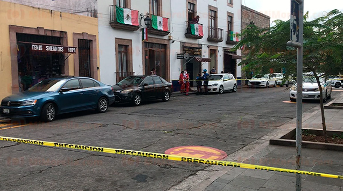 Abuelito muere al llegar a farmacia tras sentirse mal, en Morelia