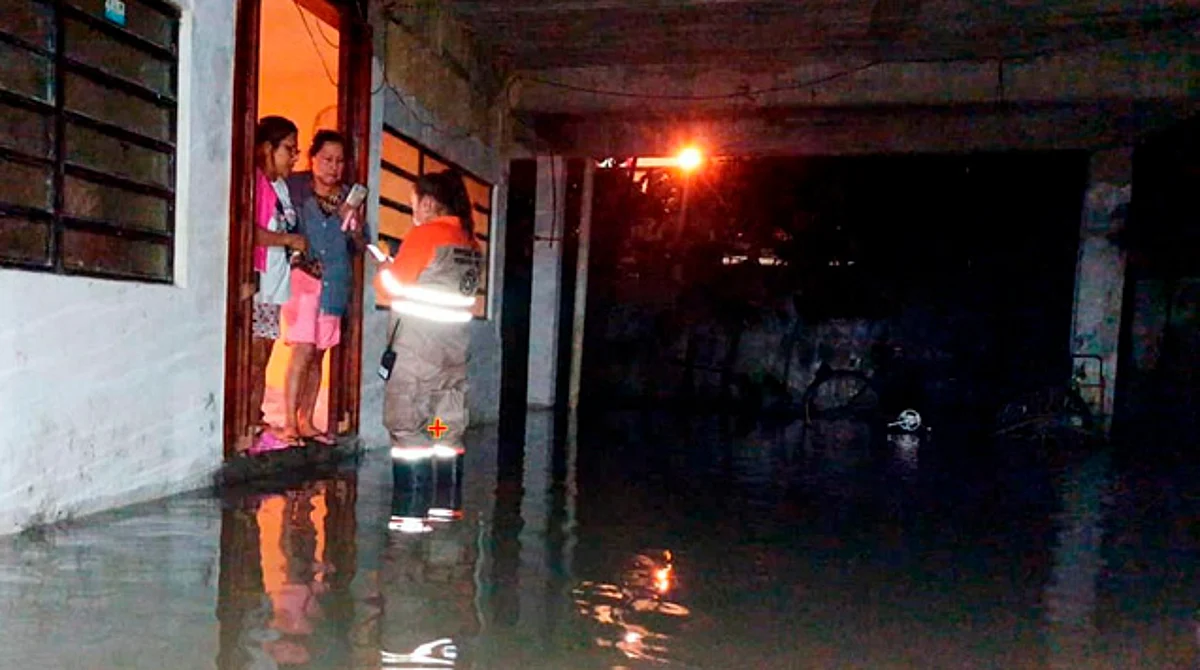 Tormenta tropical “Karl” deja un muerto y más de mil afectados a su paso por Chiapas