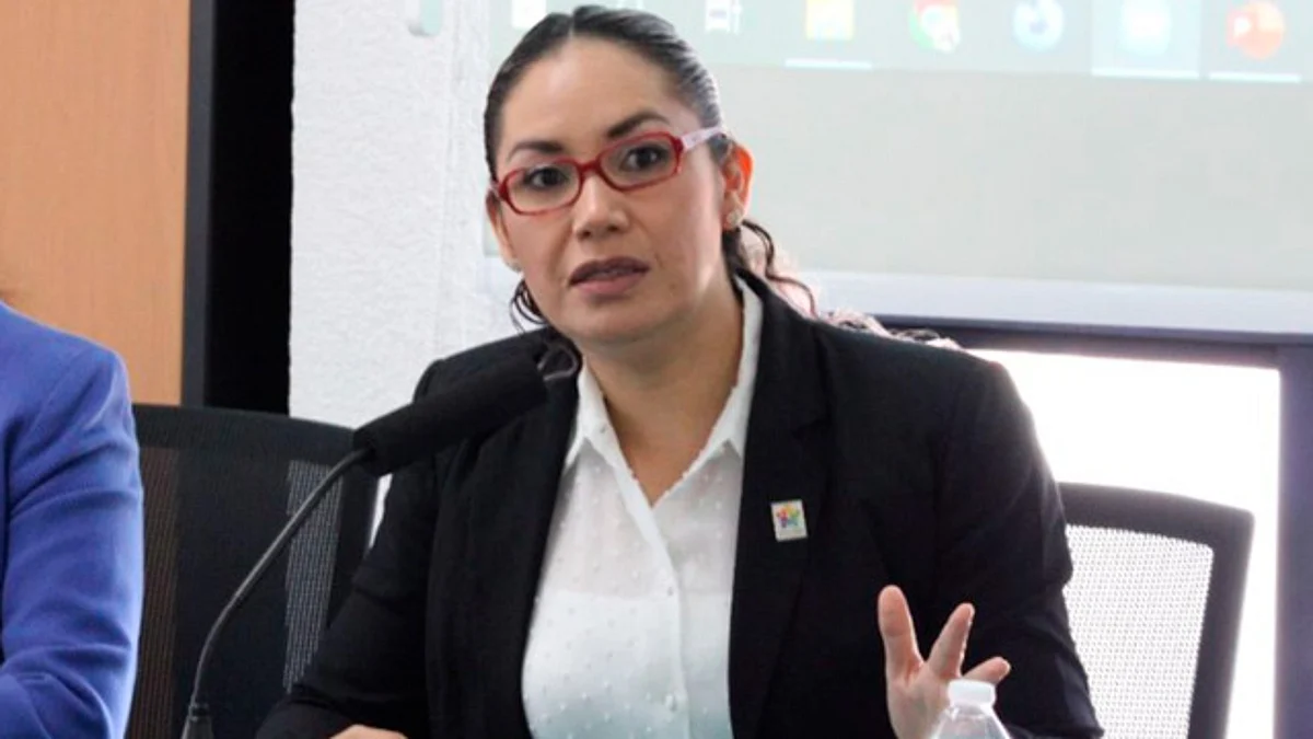 Servidores públicos deben dar ejemplo de ética e integridad: Elizabeth Vázquez