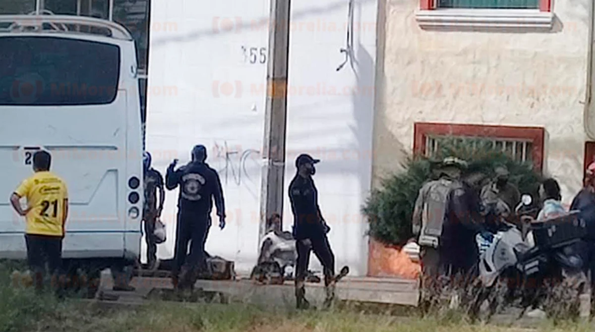 El percance sucedió frente a la entrada a la colonia moreliana Adolfo López Mateos