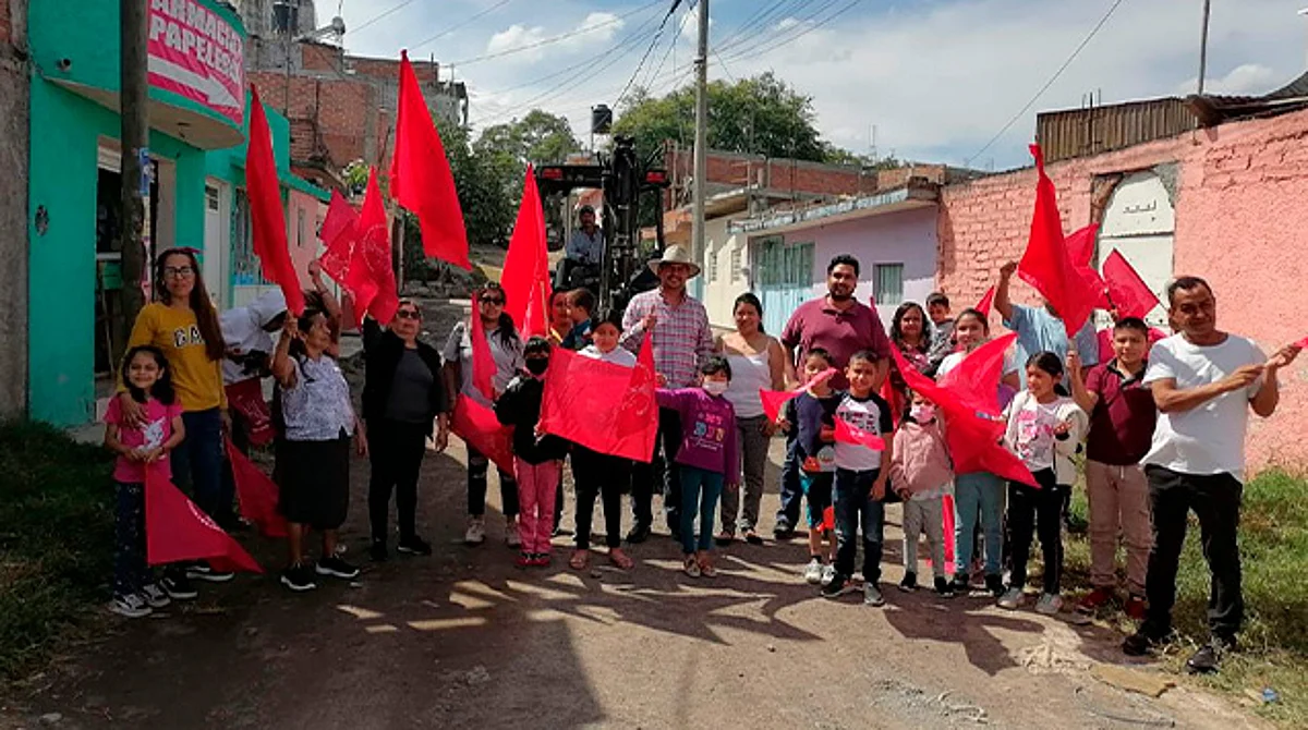 Antorcha continúa llevando progreso a colonias humildes de Morelia