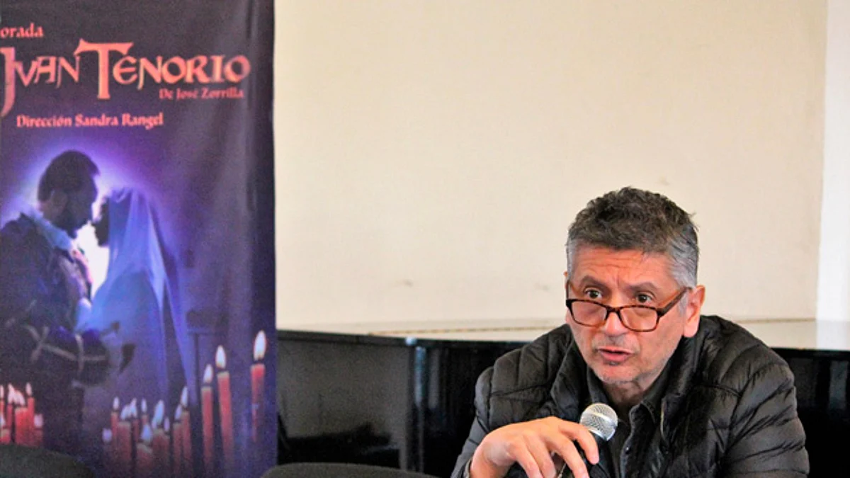 El montaje es dirigido por Sandra Rangel