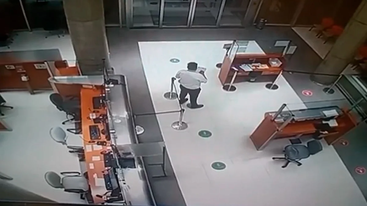 ¡Qué miedo! Guardia atiende a fantasma en hospital; videos muestran que no hay nadie