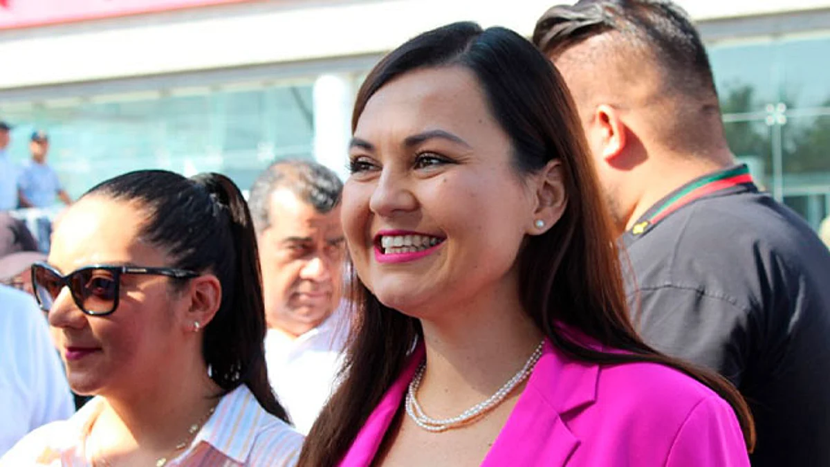Con rehabilitación de la carretera Jiquilpan-Sahuayo, 4T sigue haciendo historia: Fernanda Álvarez