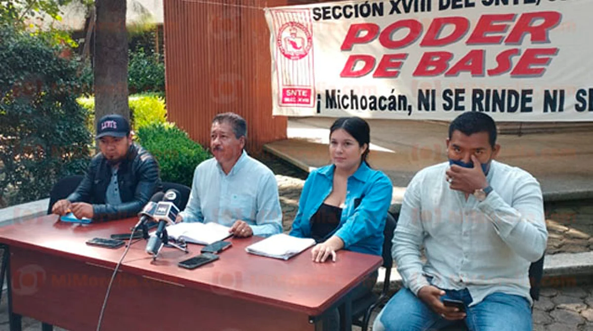 CNTE-Poder de Base exige liberación de los tres normalistas detenidos