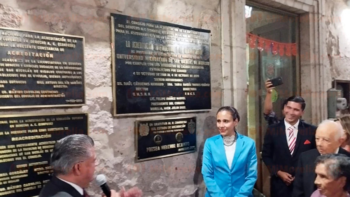 Reconocen a maestros de la Facultad Derecho de la UMSNH