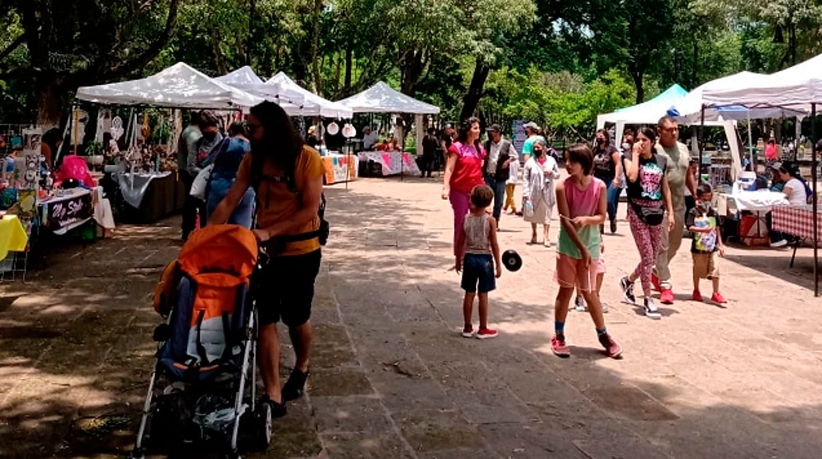 Clases de defensa personal, bazar, comida y más en el "Picnic Naranja"