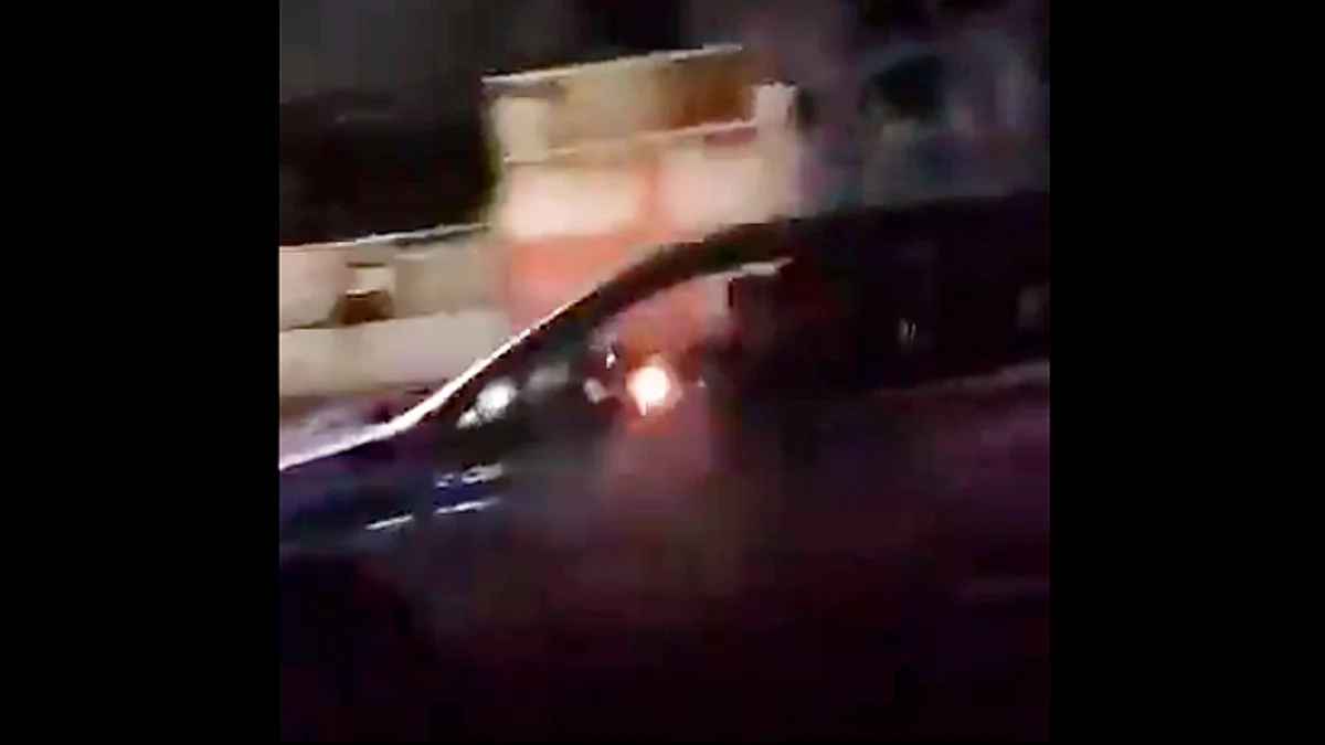 Conductor dispara contra vehículo mientras circulan en Reforma, en CDMX