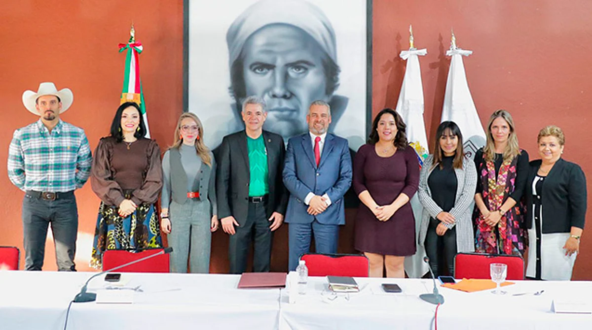 Expone Bedolla a diputados del PRI y PAN beneficios del proyecto de presupuesto 2023
