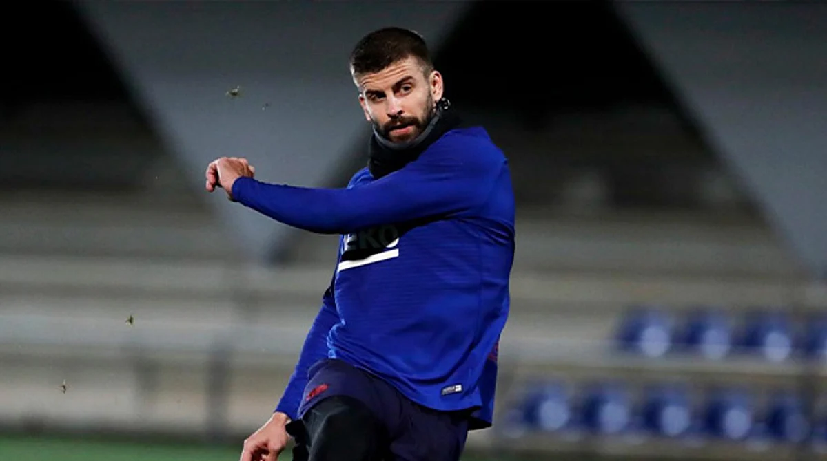 Gerard Piqué anuncia su retiro del futbol