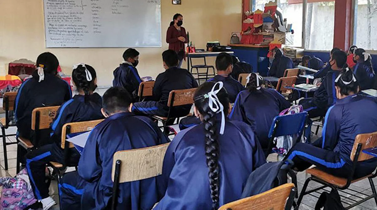 En diciembre se regresaría al sistema educativo que operaba en las escuelas en 2019, antes del inicio de la contingencia por Covid-19