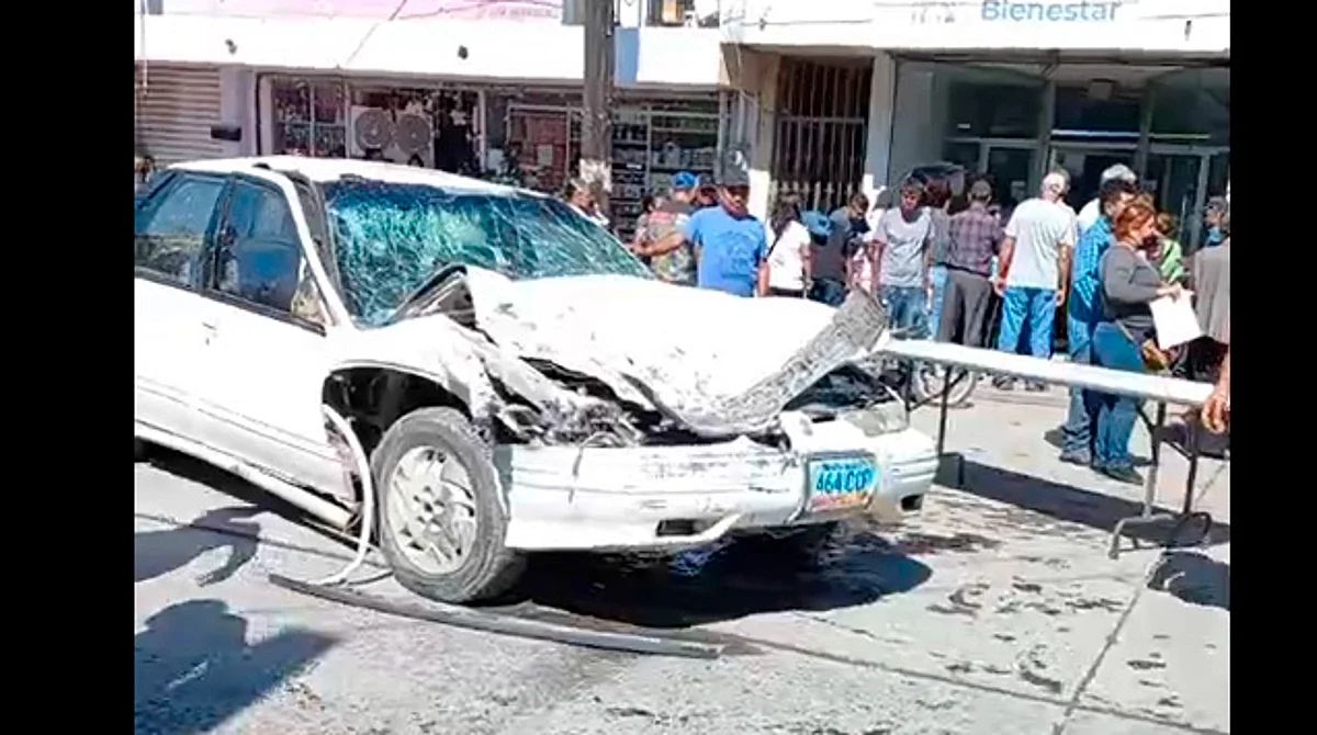 Hombre atropella a abuelitos que cobraban su pensión, en Tamaulipas