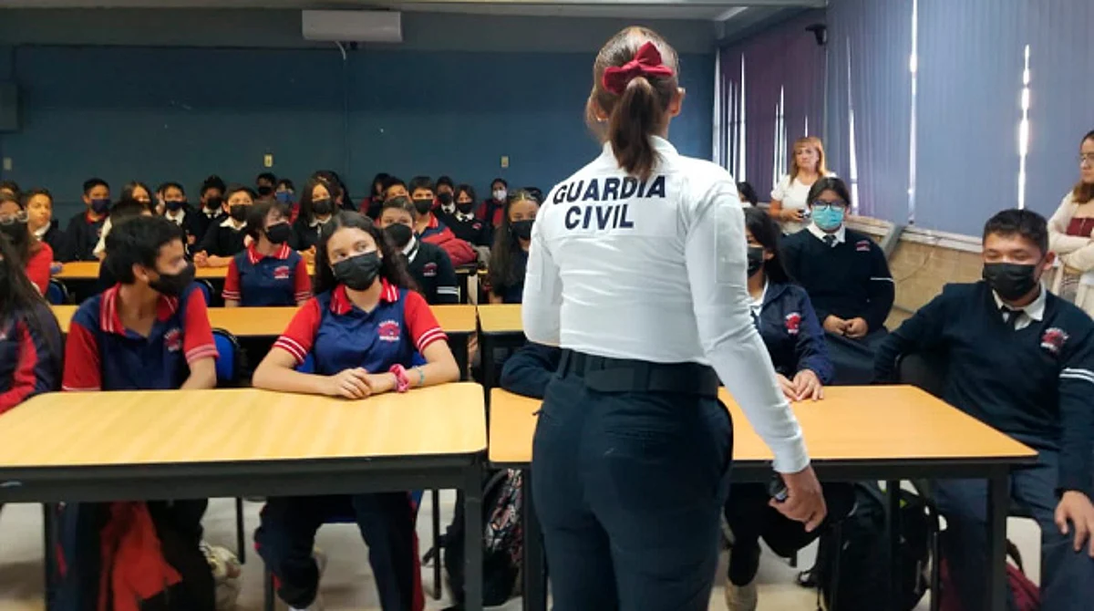 Imparten taller de Educación Vial a estudiantes de secundaria en Morelia