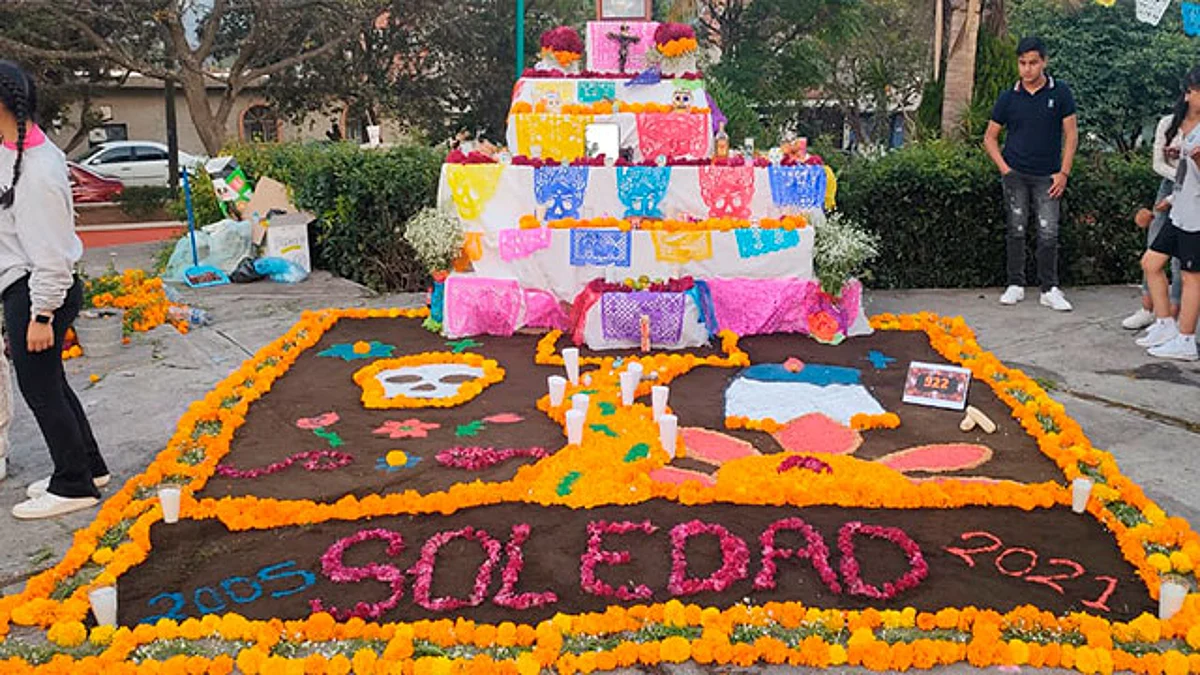 El objetivo es preservar y mantener vivas las tradiciones de Michoacán y de México, y como reforzamiento de las actividades extracurriculares complementarias