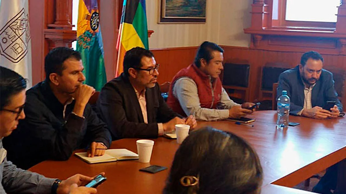 Los egresados solicitan sumarse al proceso y no buscar la asignación de plazas automáticas