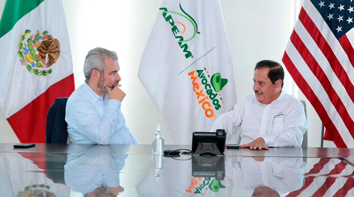 Reconoce Bedolla trabajo de APEAM a 25 años de su consolidación