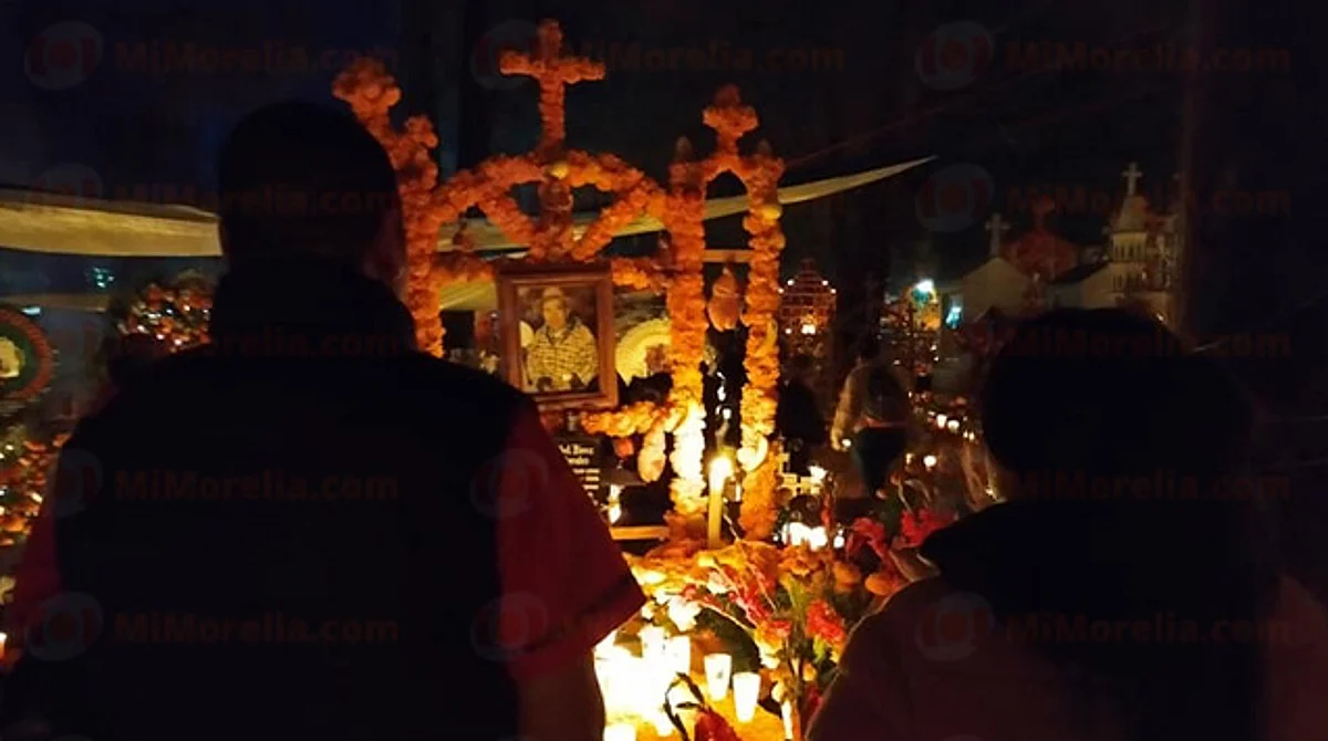 Noche de Muertos deja derrama económica de más de 284 mdp en Michoacán