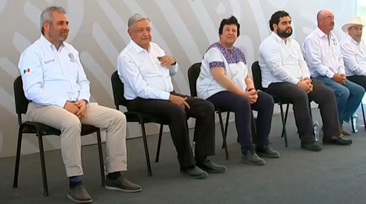 “Es un honor que nos visite en Pajacuarán”: Bedolla a AMLO